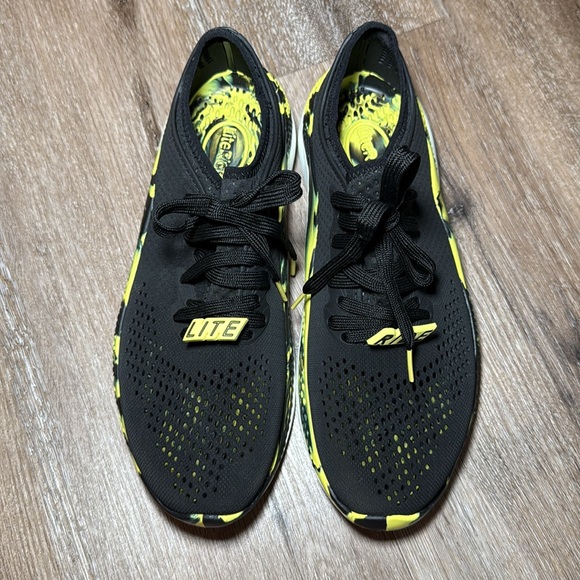 Crocs Men's LiteRide 360 Marbled Pacer‎ Lace-up Sneaker Size 8 - Picture 2 of 8